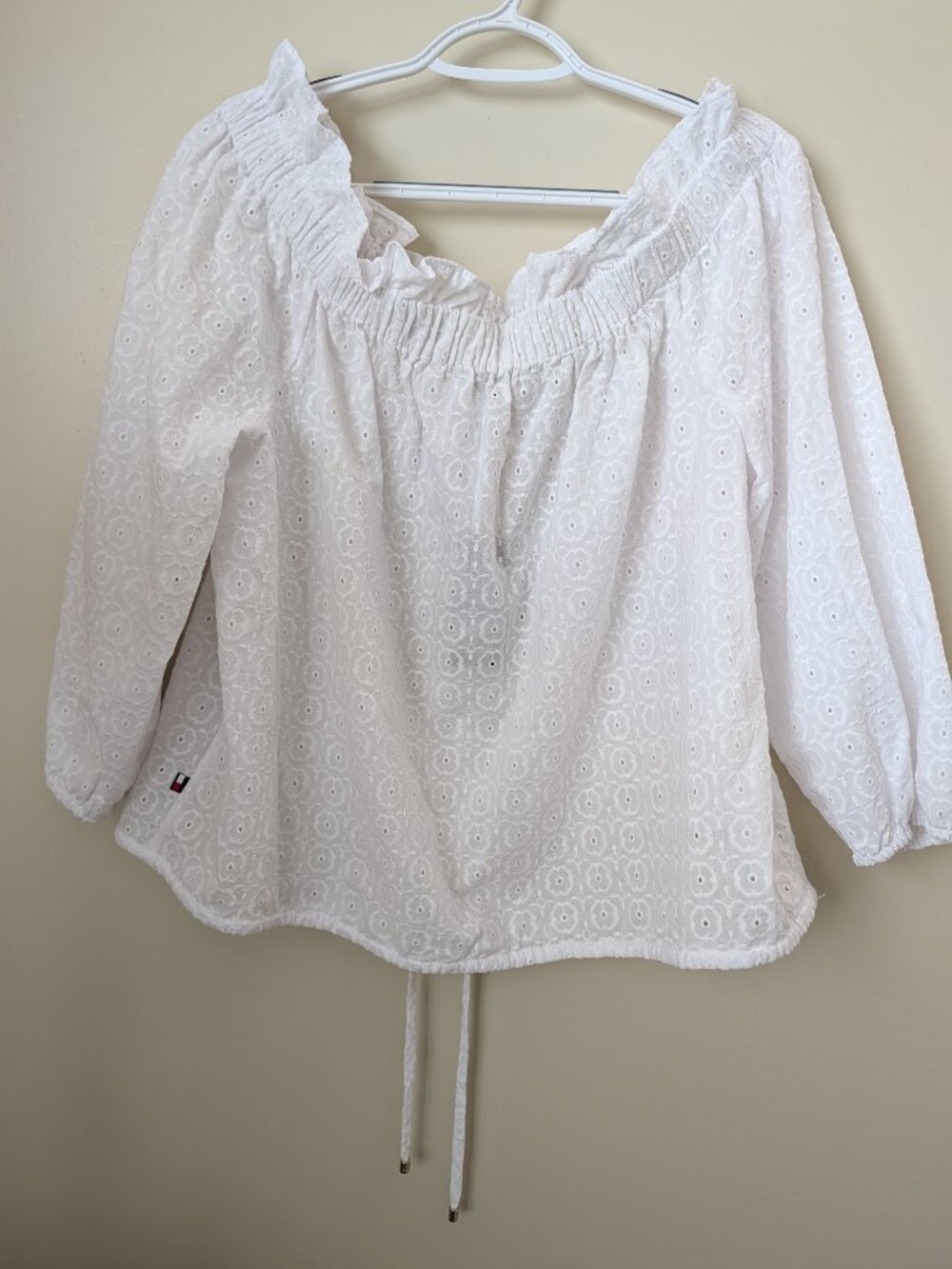 Tommy Hilfiger 100% Cotton Eyelet - White XL (NWT) - Picture 2 of 9
